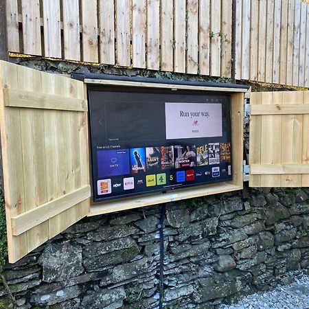 Stunning Cottage Grade 2 Listed With Parking And Hot Tub Bowness-on-Windermere Exterior photo